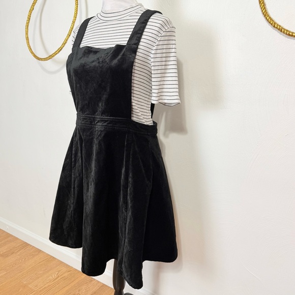 ModCloth velvet pinafore dress jumper Cupcake consultant size Large NWT - Picture 5 of 17